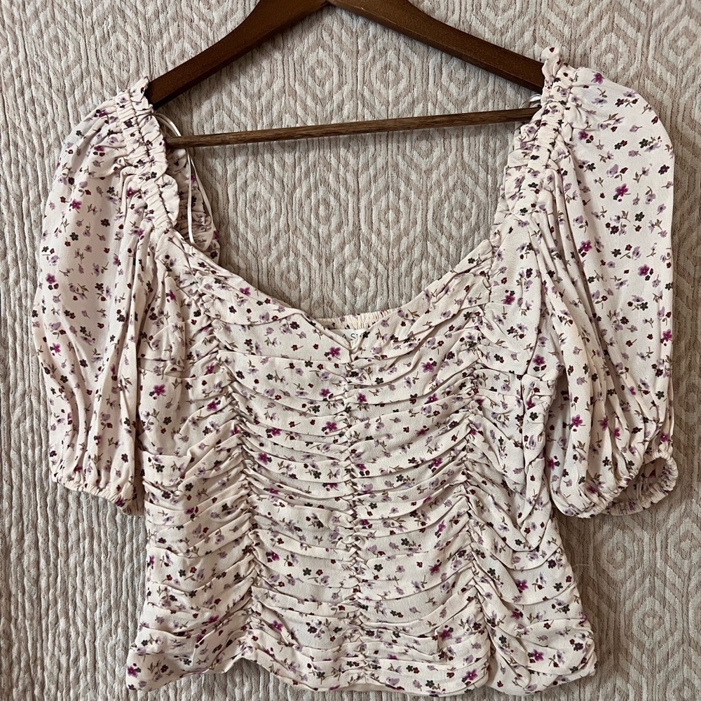 ASTR ruched puff sleeve